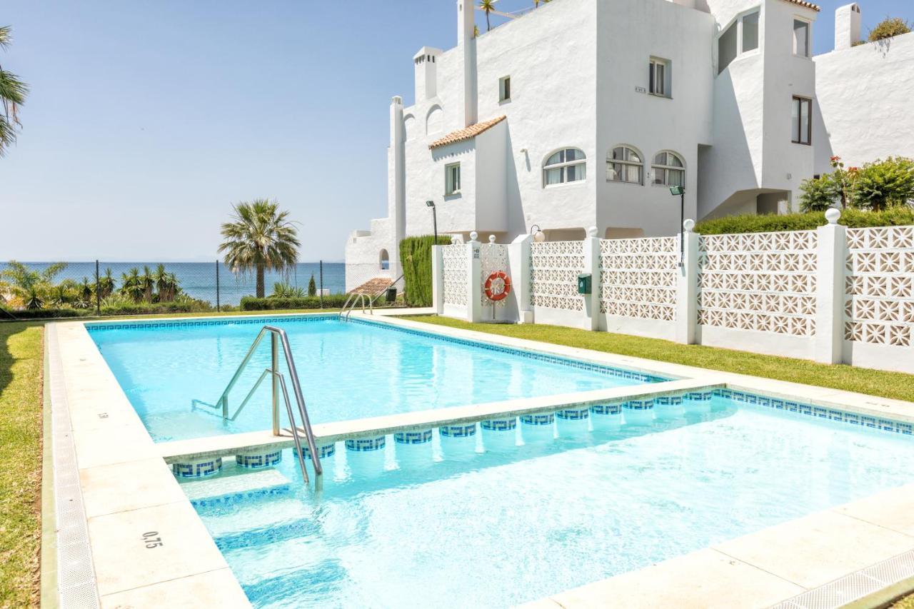 Appartamento Front Sea View Penthouse Estepona Esterno foto