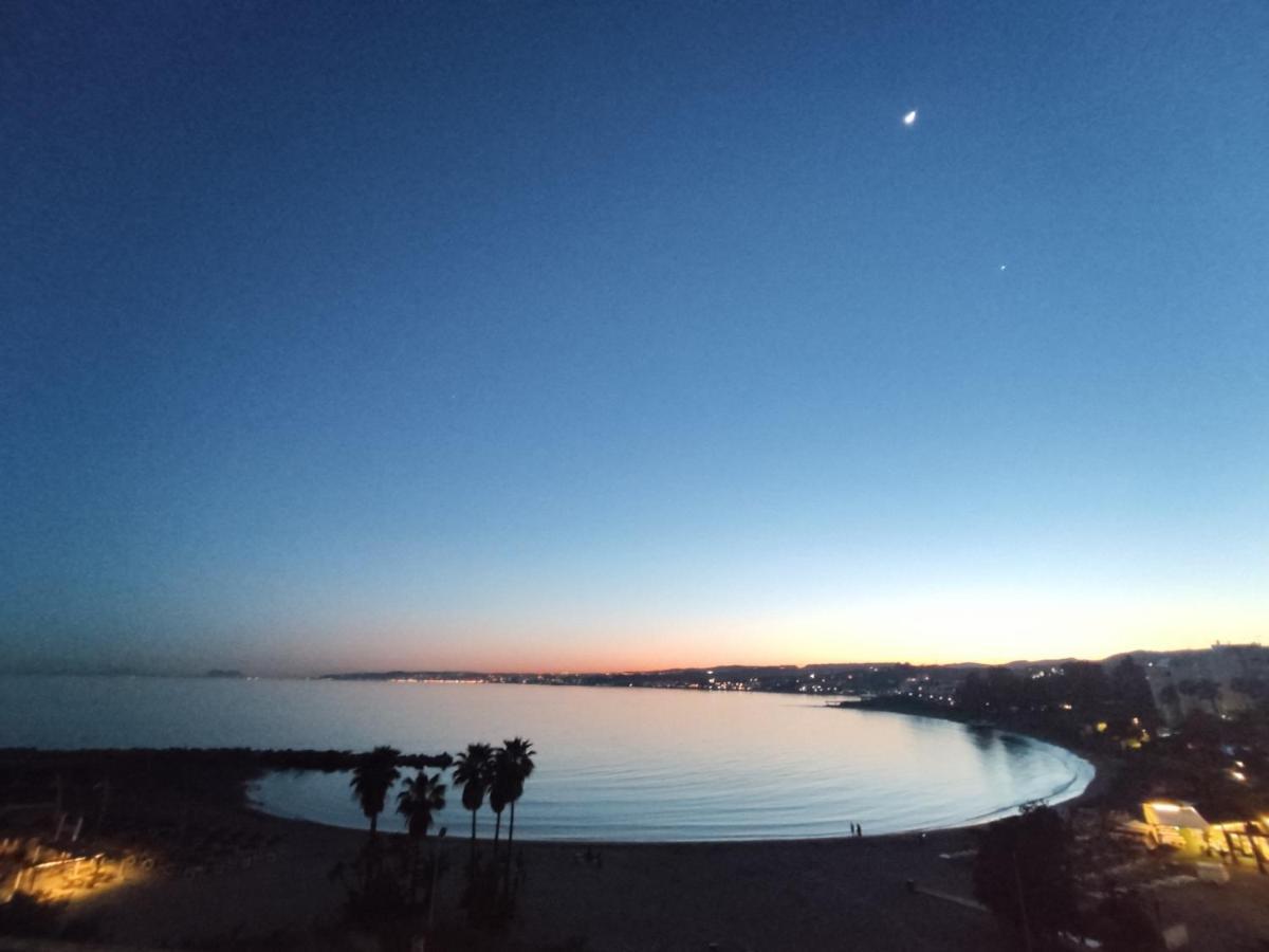 Appartamento Front Sea View Penthouse Estepona Esterno foto